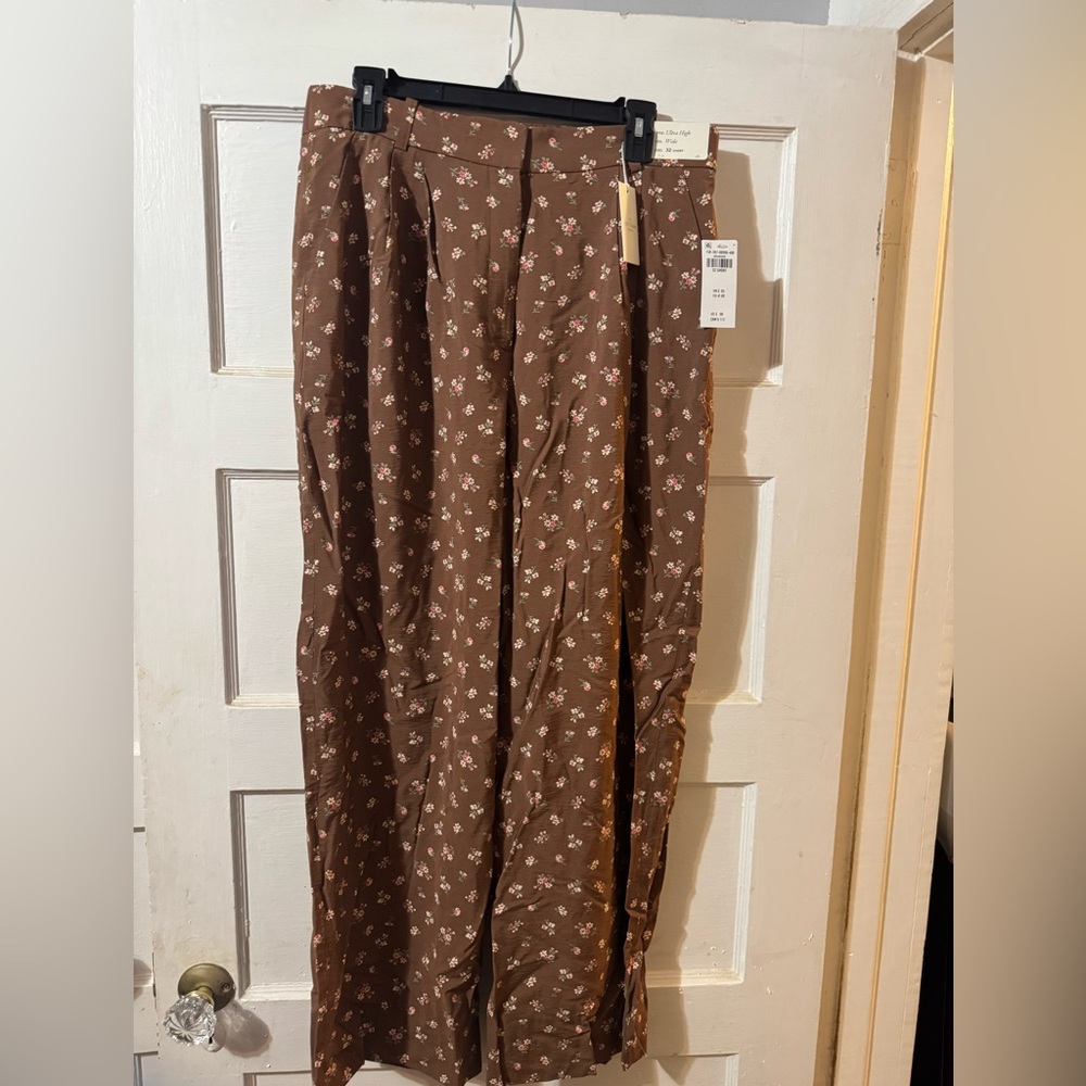 Abercrombie & Fitch Sloan Brown Floral Wide-Leg Trousers